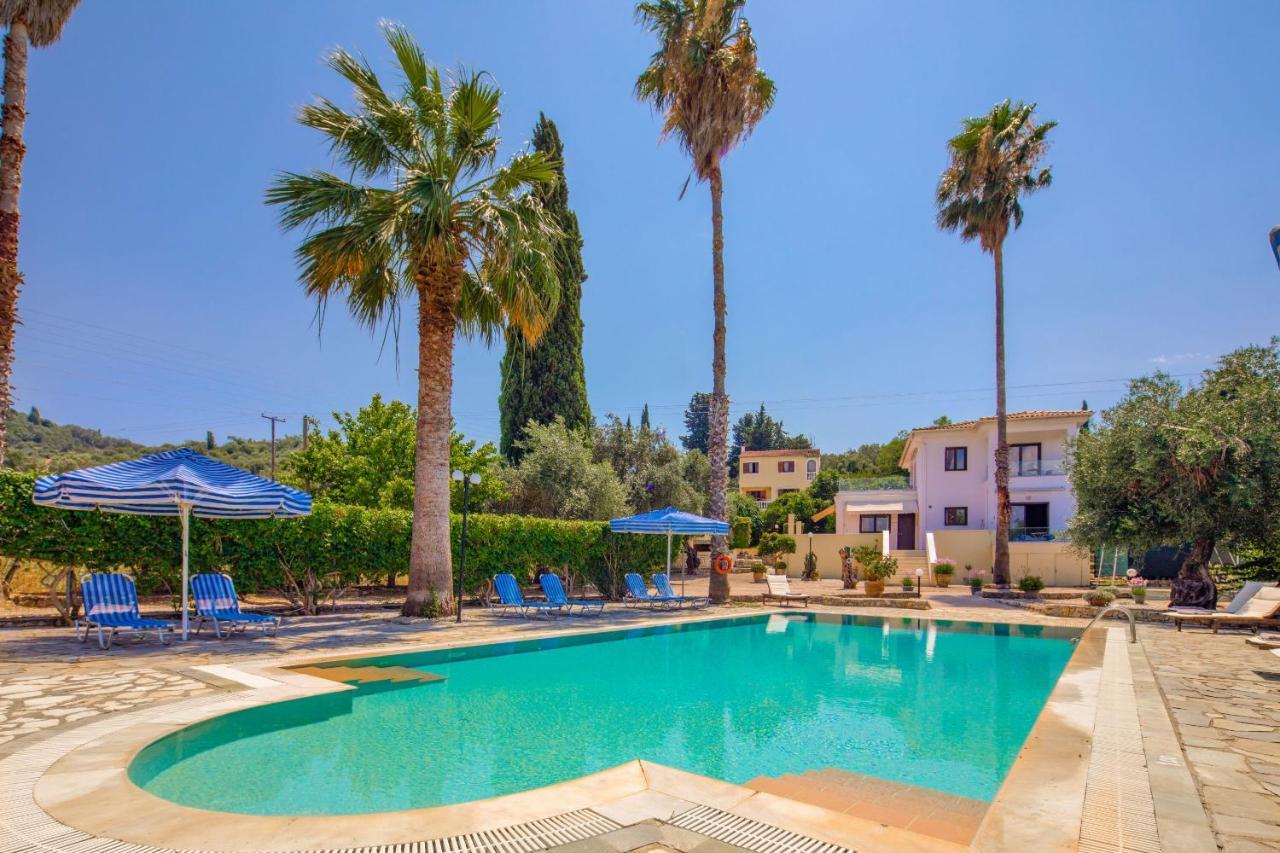 Villa Lianolia Peritheia Dış mekan fotoğraf