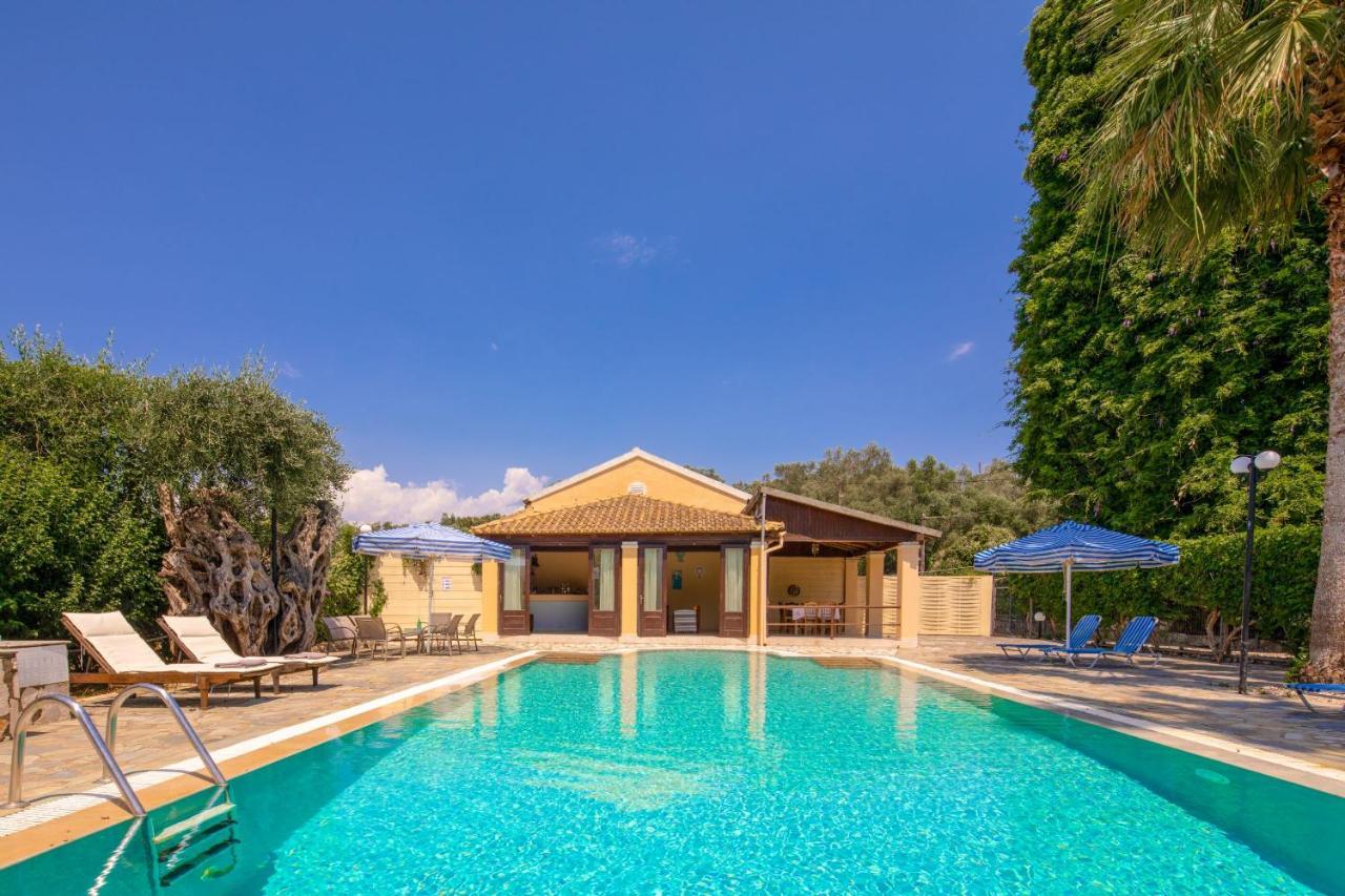 Villa Lianolia Peritheia Dış mekan fotoğraf