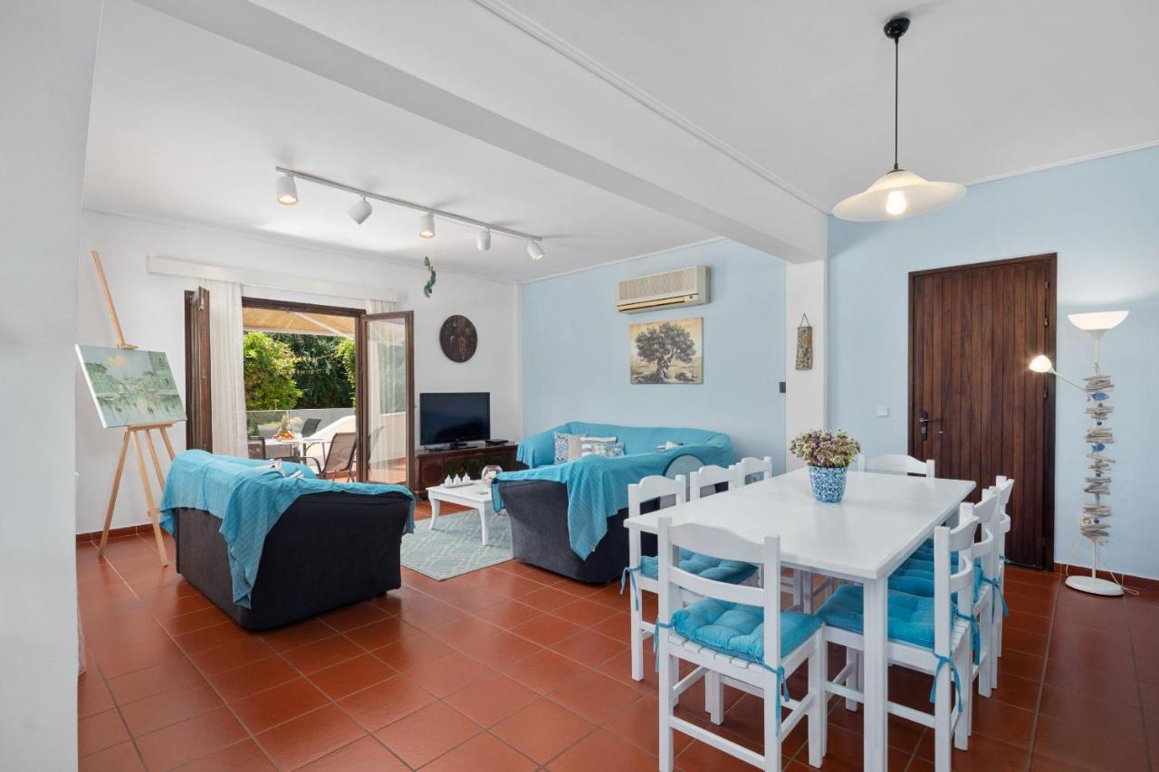 Villa Lianolia Peritheia Dış mekan fotoğraf