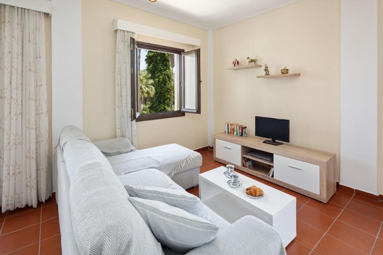 Villa Lianolia Peritheia Dış mekan fotoğraf