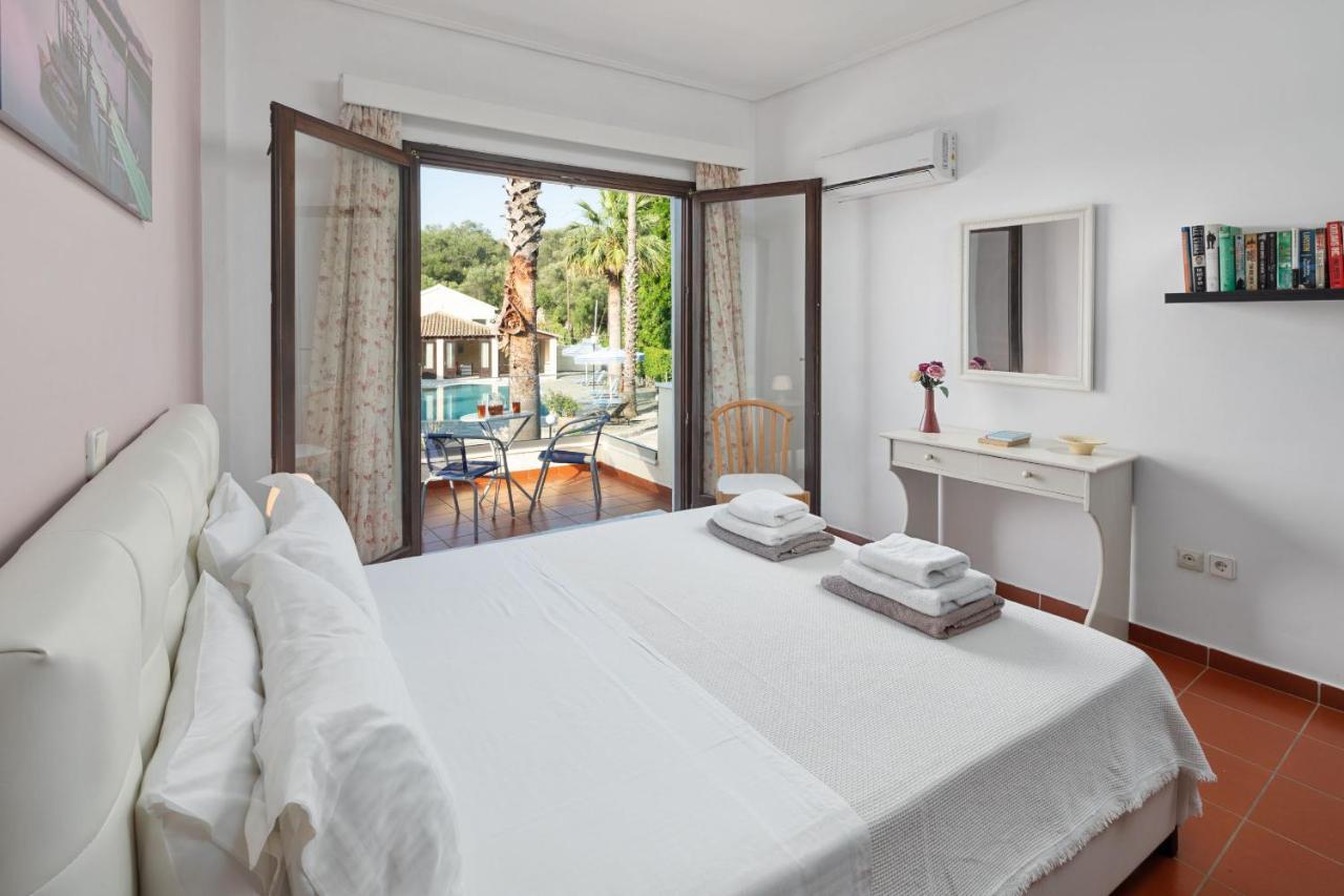 Villa Lianolia Peritheia Dış mekan fotoğraf