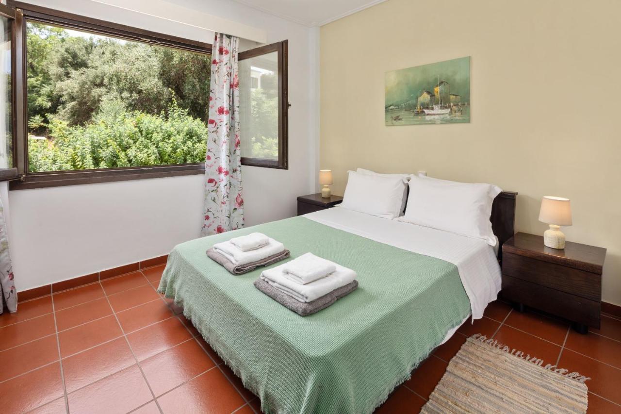 Villa Lianolia Peritheia Dış mekan fotoğraf